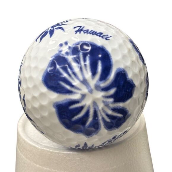 Hawaii Logo Golf Ball - Picture 2 of 3